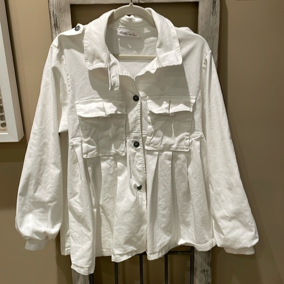 Jacket by Amici - Picture 1 of 6